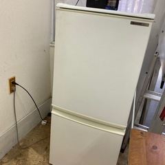 シャープ　冷蔵庫