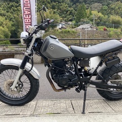YAMAHA TW200 新品タイヤ DG07Jの画像