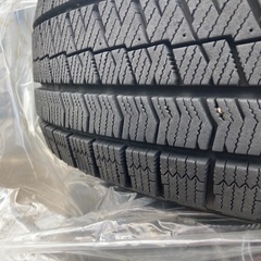 スタッドレスタイヤ 4本　195/65R15 プリウス　シエンタの画像
