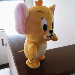 ジェリーの歩くぬいぐるみの画像