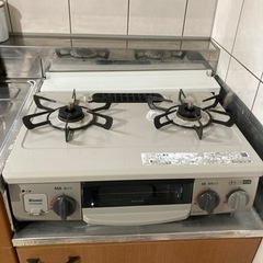 Rinnaiガステーブルコンロ 左強火 RTE564BE
