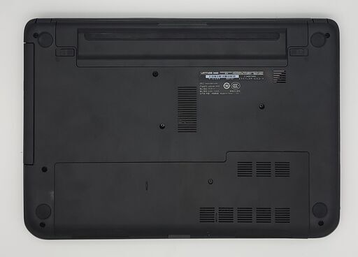 Dellノートパソコン i5（中古）4GBのメモリ、SSD240GB, 14画面、NVIDIA GeForce GT 740M、Windows11, Office2021, Photoshop2021, Illustrator2021,Corel2021,FilmoraX等.
