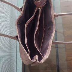 牛革　ウンガロトートバッグの画像