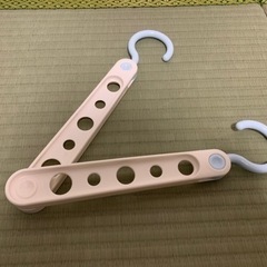 【受渡先決定】V字ハンガーキャッチ　竿間スペースの有効活用