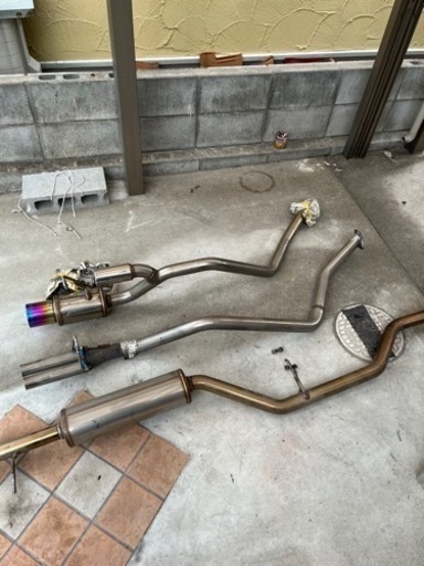 la100sムーヴ マフラー