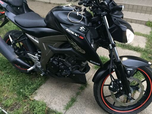 スズキ　GSX-S125