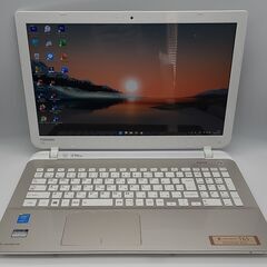 東芝ノートパソコン i7（中古）8GBのメモリ、SSD240GB...