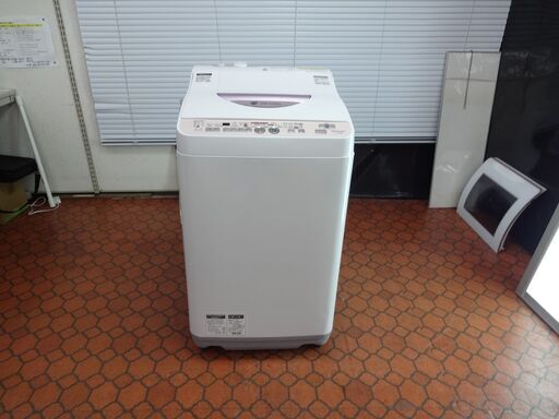 ID 009462　洗濯機　シャープ　5.5K　２０１４年製　ES-T55E7－P