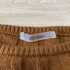 ニット　トップスの画像