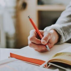 一緒に勉強しませんか？今は簿記と行政書士の勉強してます。