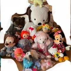 ディズニー　キティー　ぬいぐるみ　セット