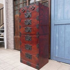 岩手の伝統工芸家具、岩谷堂箪笥 欅材を使用した漆塗り7