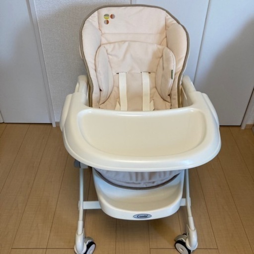 コンビ　電動ハイローラック