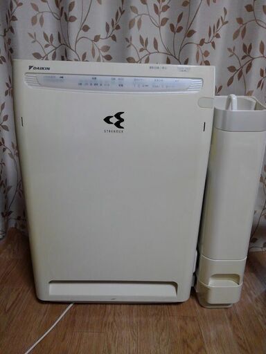 ダイキン空気清浄機【新品に近い】