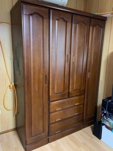 タンス　クローゼット　棚