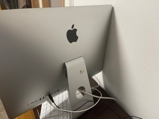 完動品　iMac 21.5 inch 2.7GHz