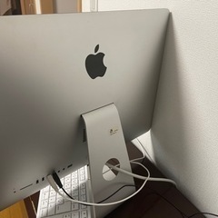 完動品　iMac 21.5 inch 2.7GHzの画像