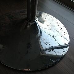 丸テーブル差し上げますの画像