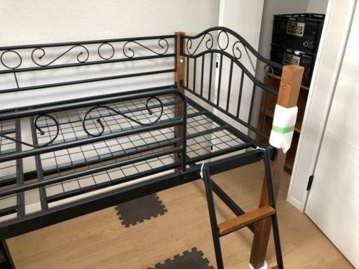 ニトリ　ミドルベット　机　セット