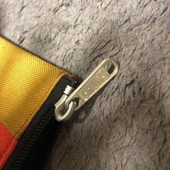 CHUMSの布財布の画像