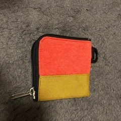 CHUMSの布財布の画像