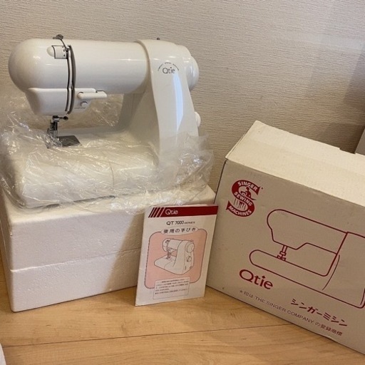 ミシン 美品 箱説明書付き