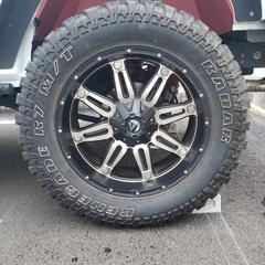 37×13.50R22 FUEL OFFROAD ラングラー　タイヤアルミセットの画像