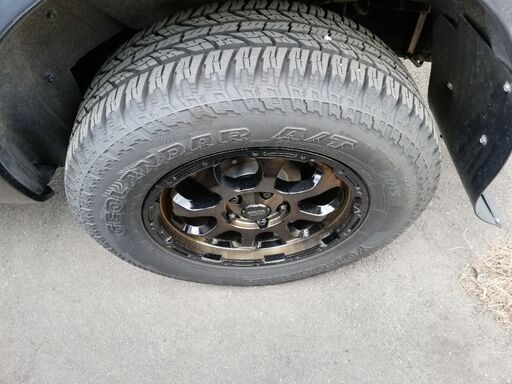 デリカd5　エクストレイル　RAV4 マッドクロス　225/70r16　4本セット