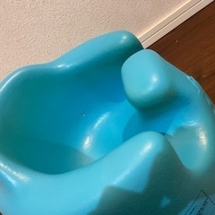Bumbo  バンボ  ベビーチェアの画像