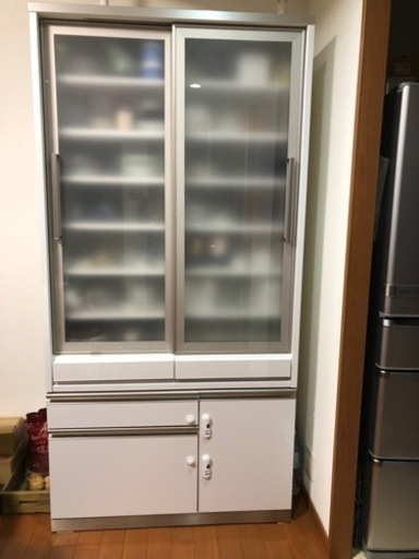 【値下げ】食器棚