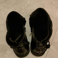 ショートブーツ　22.5cmの画像