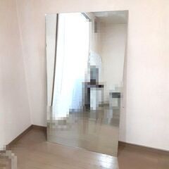 ●取引中です●　②大きな鏡　151㎝×88㎝　厚さ5ミリ(4900円)