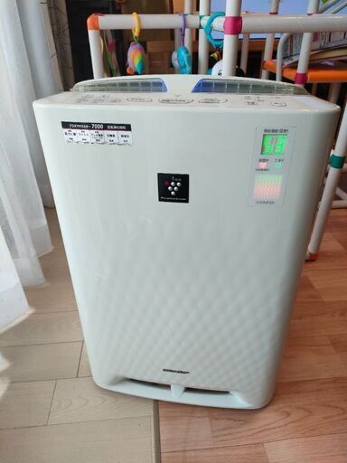 加湿空気清浄機 SHARP 高濃度7000プラズマクラスターホワイト系 KC-65E7