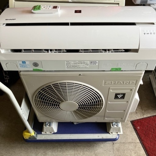 佐賀中古エアコン、シャープ2018年2.2KW税込取付込40番
