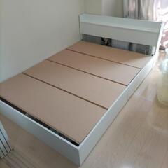 【急募0円】ダブルベッドフレーム　白