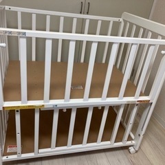 【引き取り限定】ミニベビーベット　マット付き