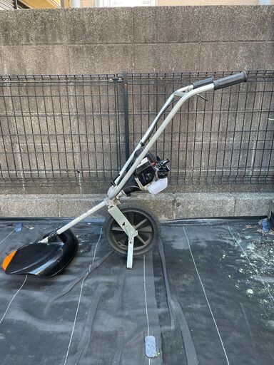 手押し式エンジン草刈り機バロモアK-23BM 未使用品