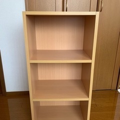 木製棚3段　※4月10日までに取りに来て頂ける方無料