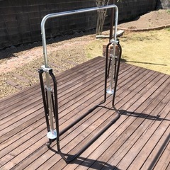 鉄棒　子供用　逆上がり練習