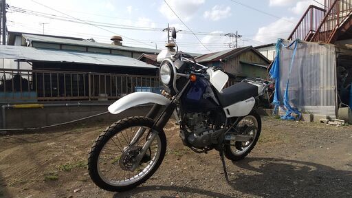 ジェベル200　キック付きモデル　XC?DF200？セロー？KLX?オフロード