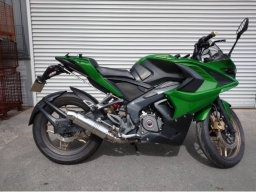〈値下げ〉　bajaji pulsar rs200  パルサー　カワサキ　バイク　200cc ninja 250cc