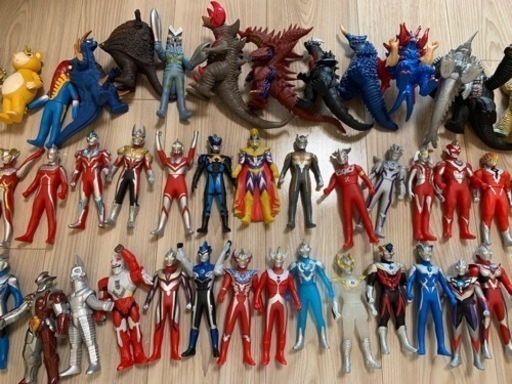 ウルトラマンセット売り！72体！
