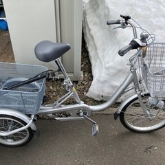 三輪自転車