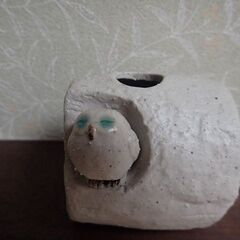 一輪挿し　「切り株と梟」