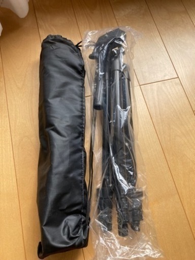 ビデオ三脚新品未使用