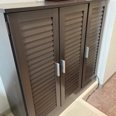 シューズボックス　下駄箱の画像