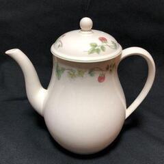 Wedgwood ティーポット ≪ラズベリー≫