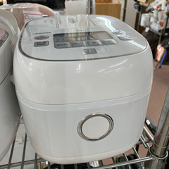 TOSHIBA 炊飯器　3合炊き　2021年
