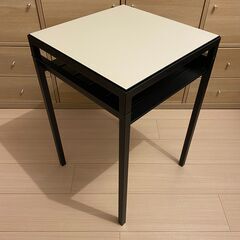 サイドテーブル IKEA NYBODA ニーボーダ ブラックの画像