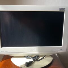 液晶テレビ　TOSHIBA REGZA 19V型